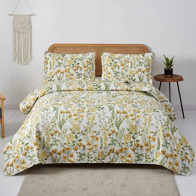 Floral Quilts King Size Lightweight Bedspread